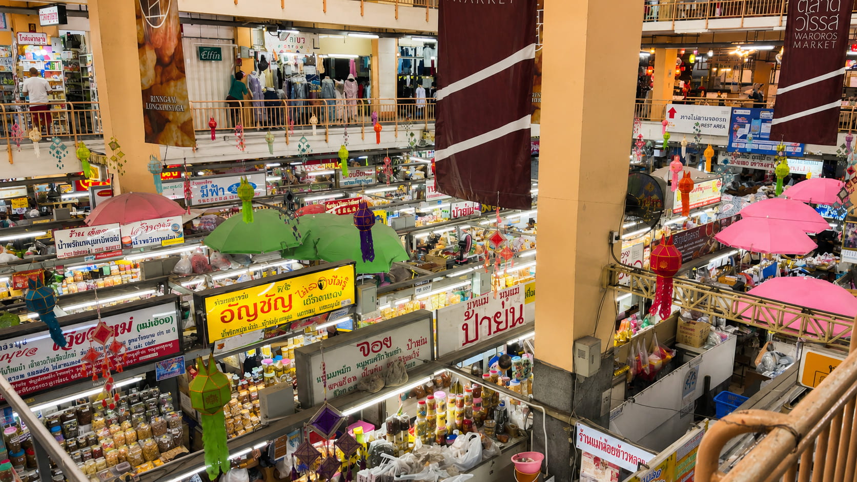 Cost of living in Chiang Mai — Warorot Market